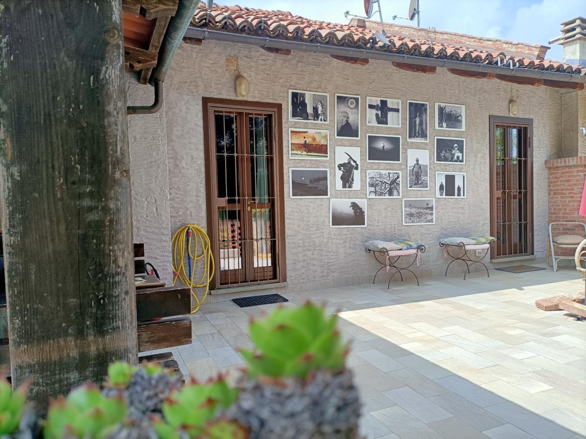 Casa Del Canta Borgomale Exterior foto